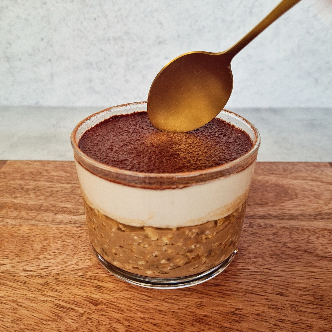 Tiramisu proteine vegetale overnight oats chocolat café petit dejeuner healthy